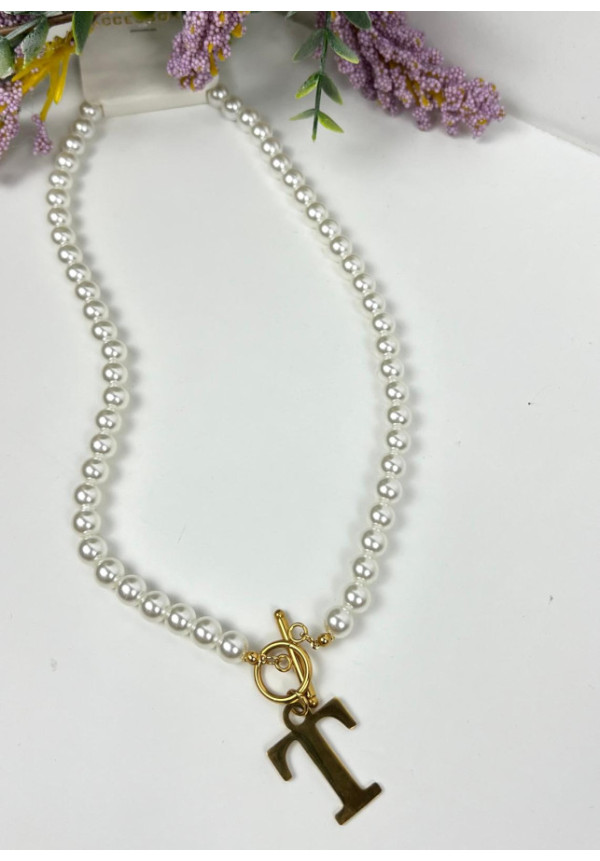 collar perlas y letra
