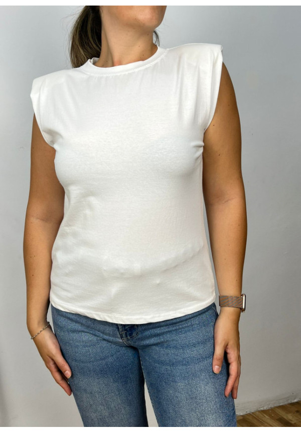 camiseta basica hombreras