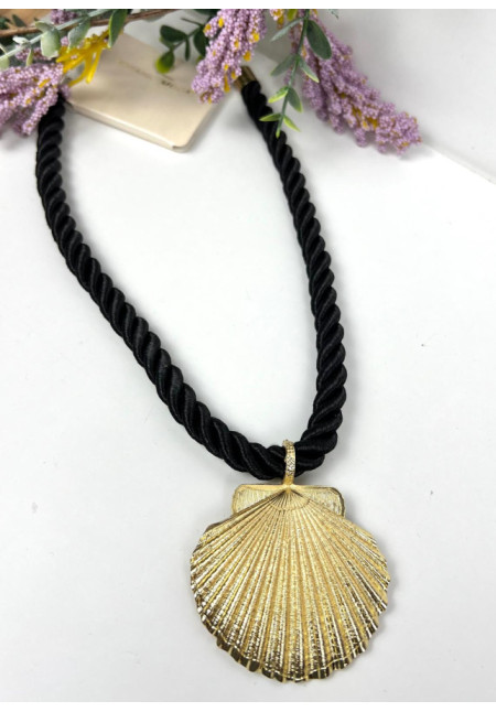 Collar cuerda concha