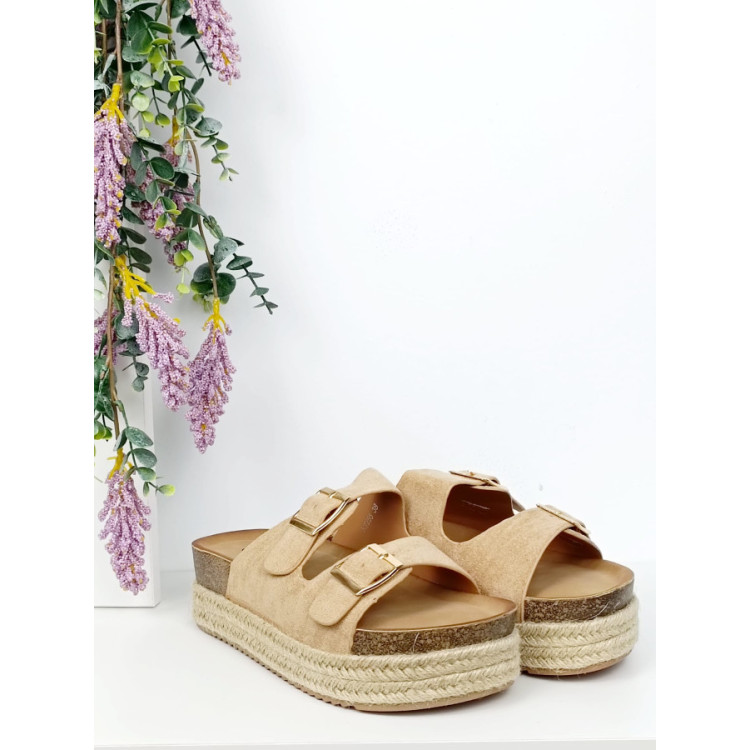 zapato beige